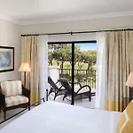 Pine Cliffs Residence, A Luxury Collection Resort, Algarve فندق