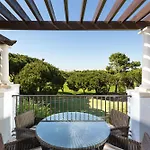 فندق Pine Cliffs Residence, A Luxury Collection Resort, Algarve البوفيرا