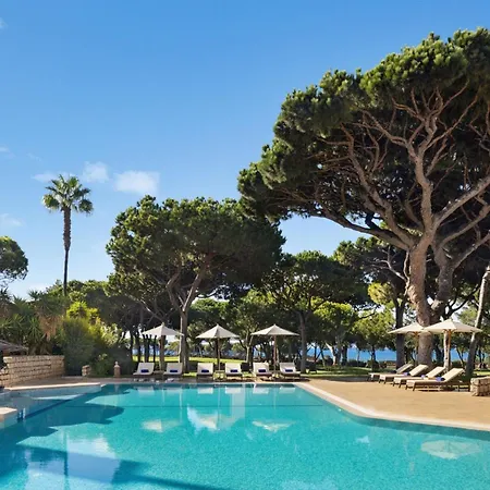 Pine Cliffs Residence, A Luxury Collection Resort, Algarve מלון אלבופיירה